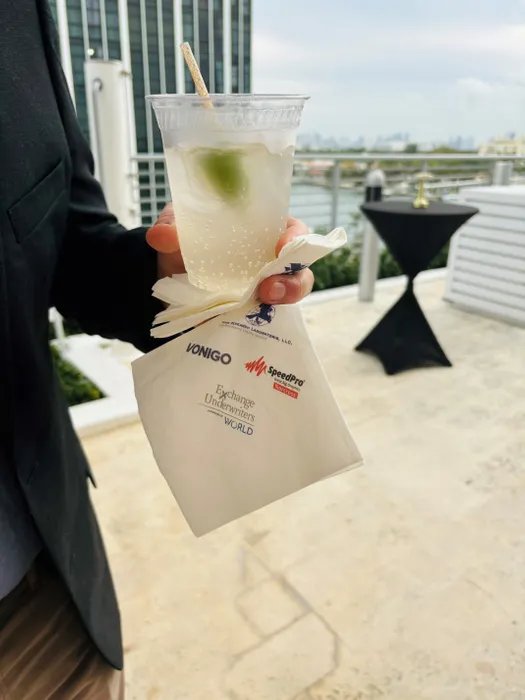 ImprintNow.ca - Custom Beverage Napkin