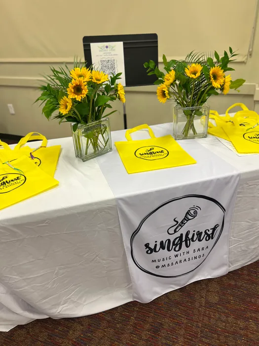 ImprintNow.ca - Custom Popular Non-Woven Tote Bag