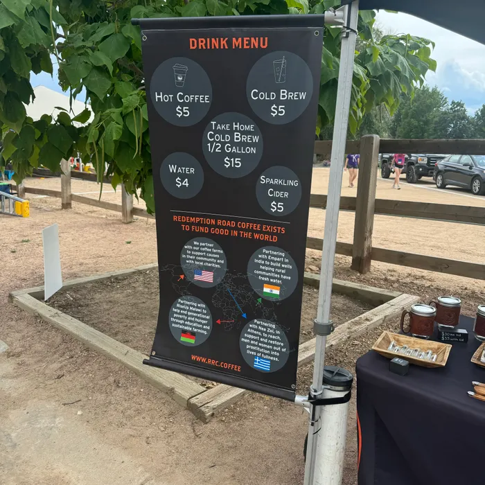 ImprintNow.ca - Pole Banners