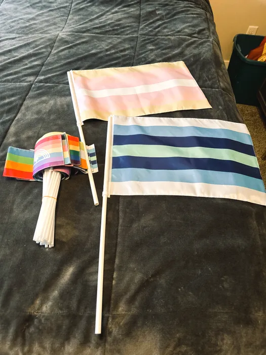 ImprintNow.ca - Hand Flag