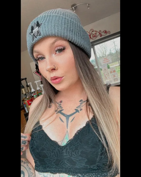 ImprintNow.ca - Aesthetic Acrylic Beanies