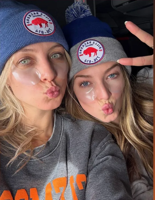 ImprintNow.ca - Embroidered Patches