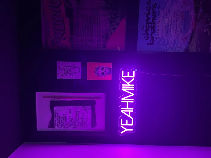 ImprintNow.ca - Custom Neon Sign