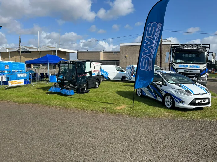 ImprintNow.ca - Feather Flag