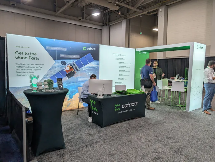 ImprintNow.ca - Custom Round Table Covers