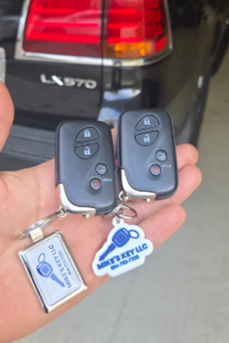 ImprintNow.ca - PVC Keychain