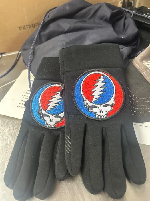 ImprintNow.ca - Embroidered Patches