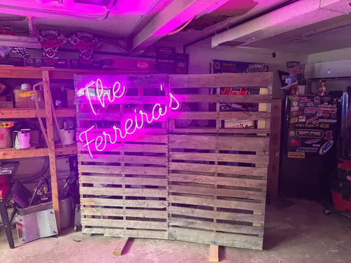 ImprintNow.ca - Custom Neon Sign