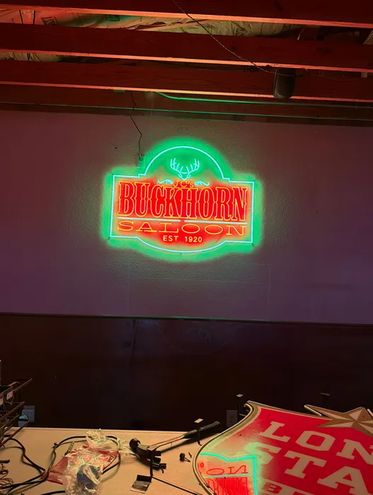 ImprintNow.ca - Artwork Neon Sign