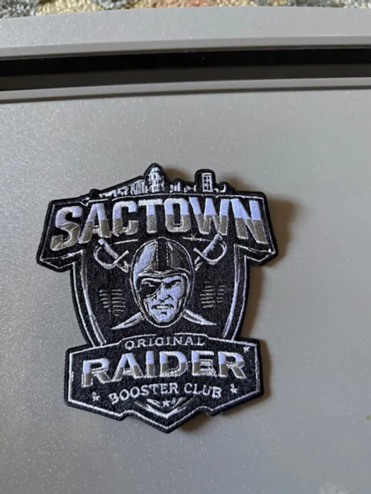 ImprintNow.ca - Embroidered Patches