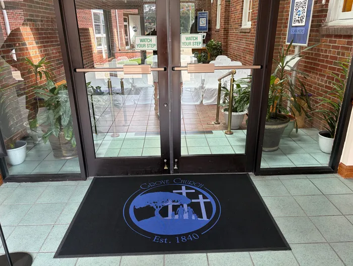 ImprintNow.ca - Logo Floor Mats