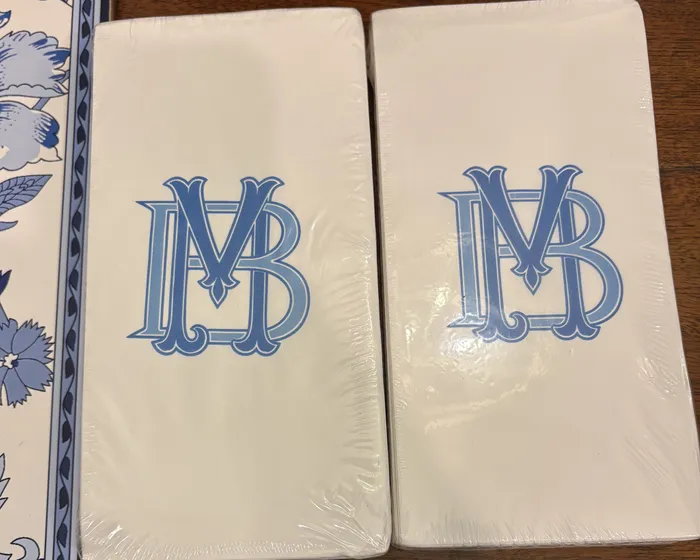 ImprintNow.ca - Custom Paper Guest Towel Napkins